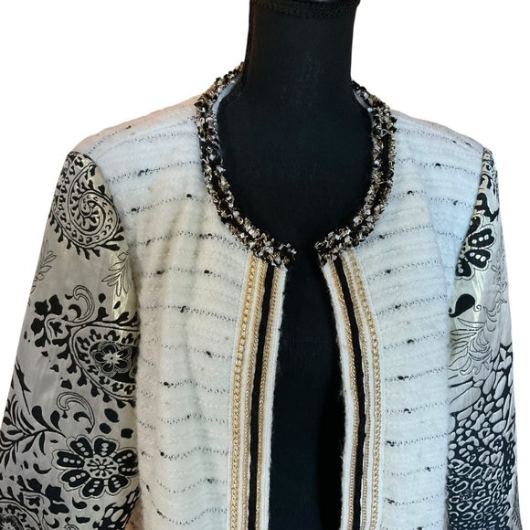 Chico’s Mixed Media Metallic Trim Jacket Size 2 (M/L) - Picture 6 of 11
